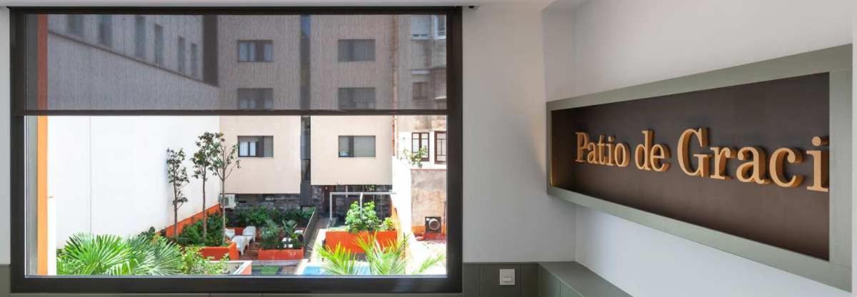 Apartmán Enjoybcn Patio De Gala Barcelona Exteriér fotografie